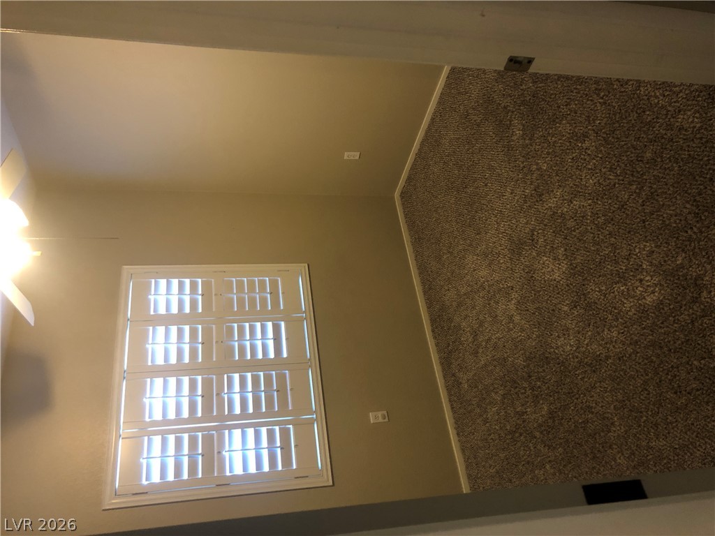 10245 South Maryland Parkway 1221 Property Photo 14