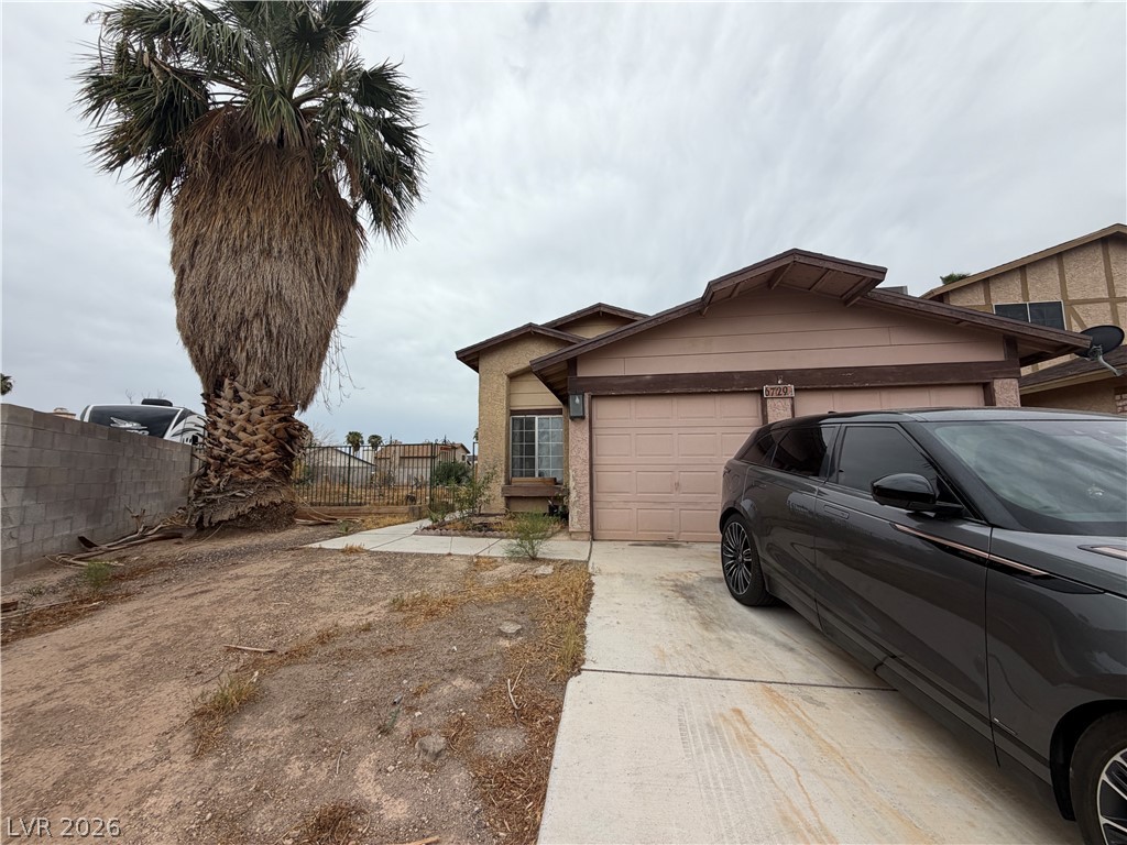 6729 Riverdale Way Property Photo 1