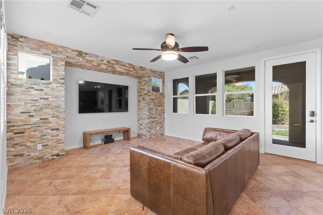 600 Bachelor Button Street Property Photo 4