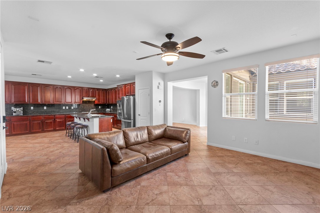 600 Bachelor Button Street Property Photo 5