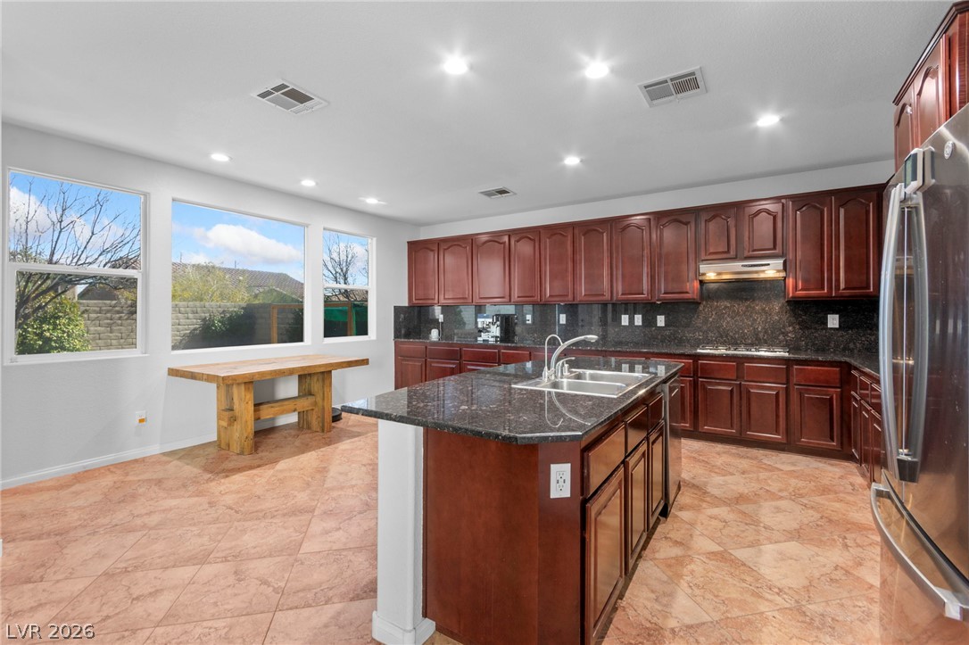 600 Bachelor Button Street Property Photo 6
