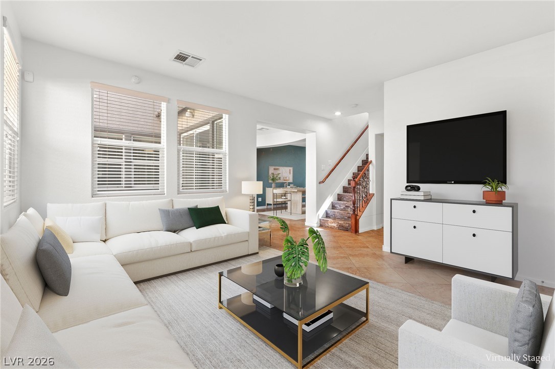 600 Bachelor Button Street Property Photo 9