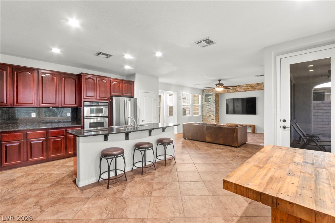 600 Bachelor Button Street Property Photo 20