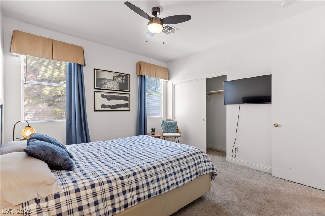 1076 Sweeping Vine Avenue Property Photo 15