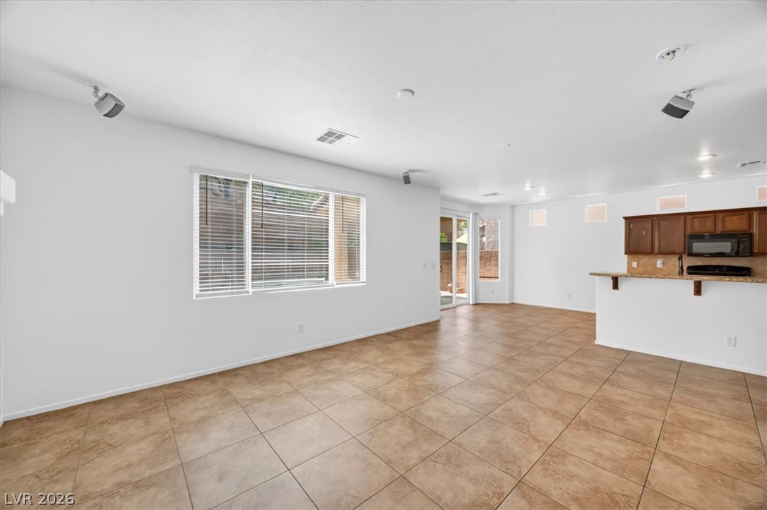 9075 Cloudy Mountain Place Property Photo 6