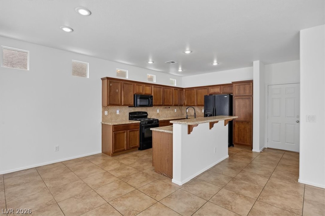 9075 Cloudy Mountain Place Property Photo 9