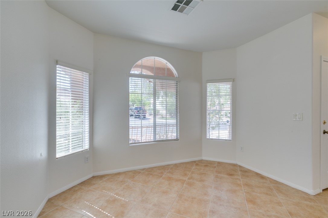 10744 Binasco Street Property Photo 8