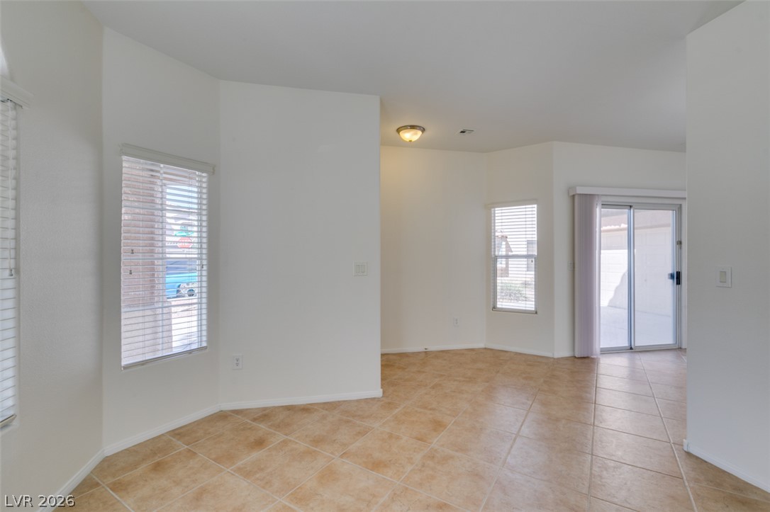 10744 Binasco Street Property Photo 9