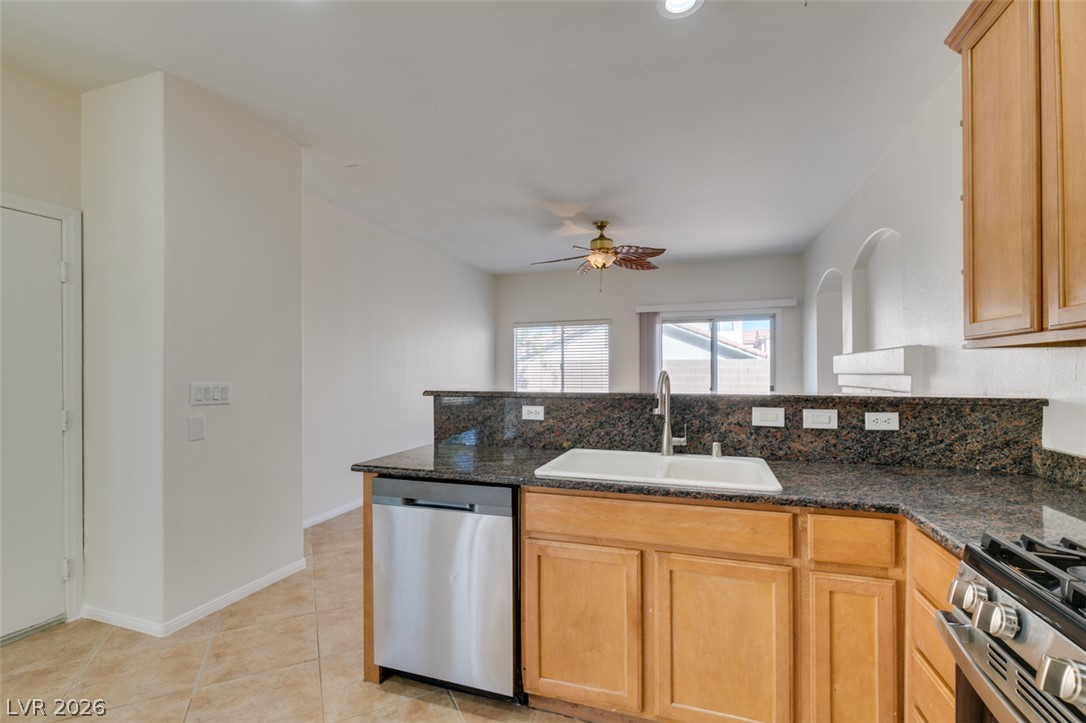 10744 Binasco Street Property Photo 27