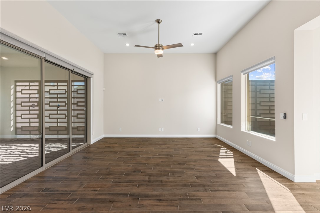 10028 Regency Square Avenue Property Photo 11