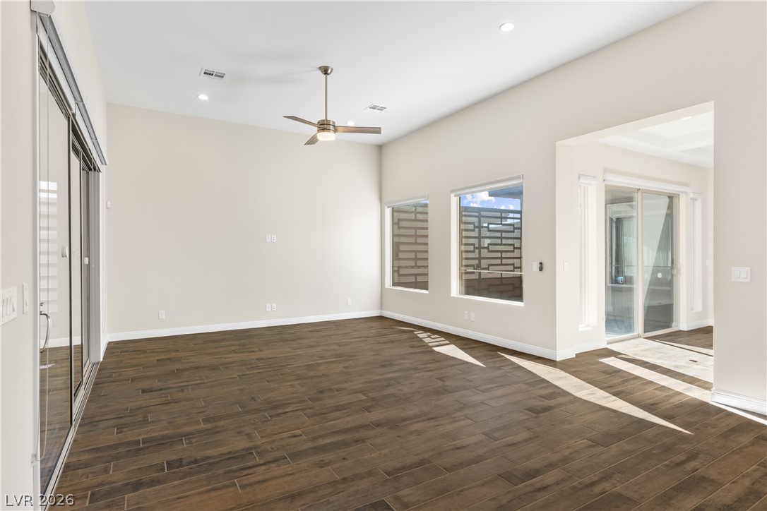 10028 Regency Square Avenue Property Photo 12