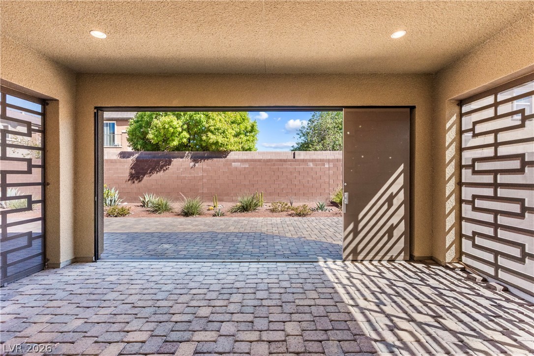 10028 Regency Square Avenue Property Photo 41