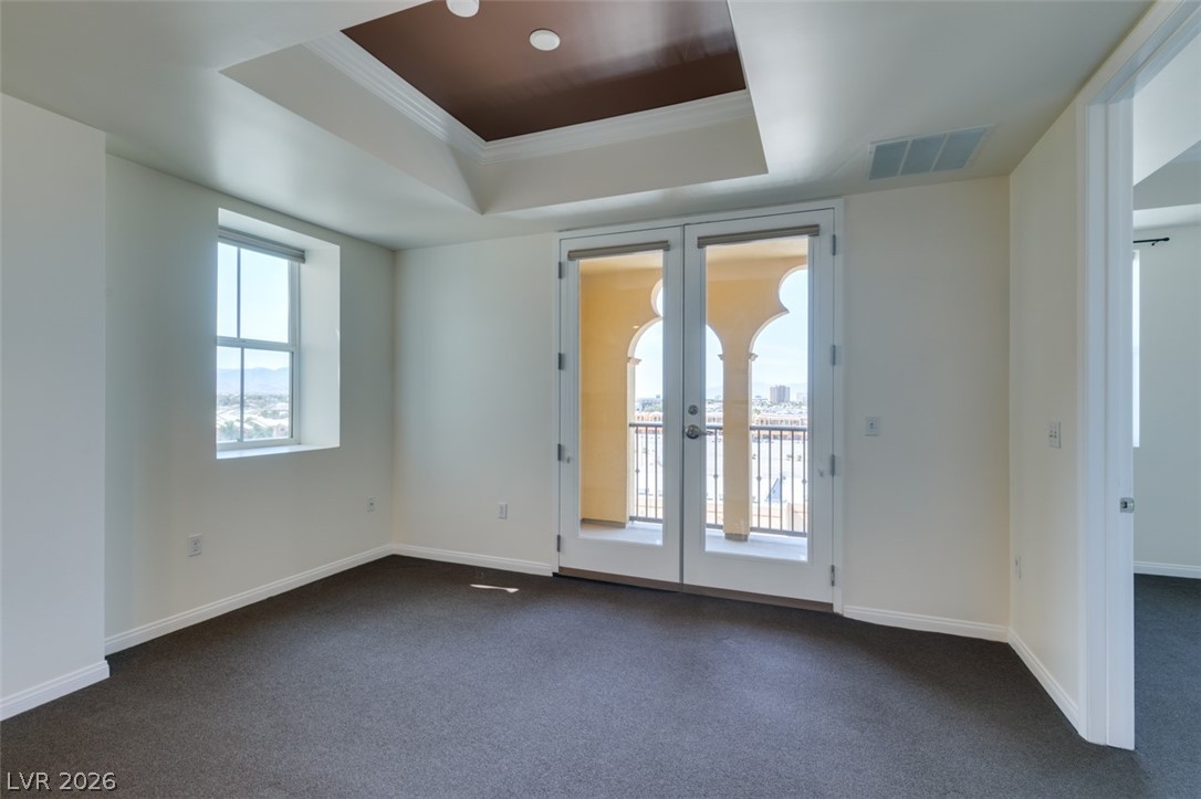 2405 West Serene Avenue 823 Property Photo 6