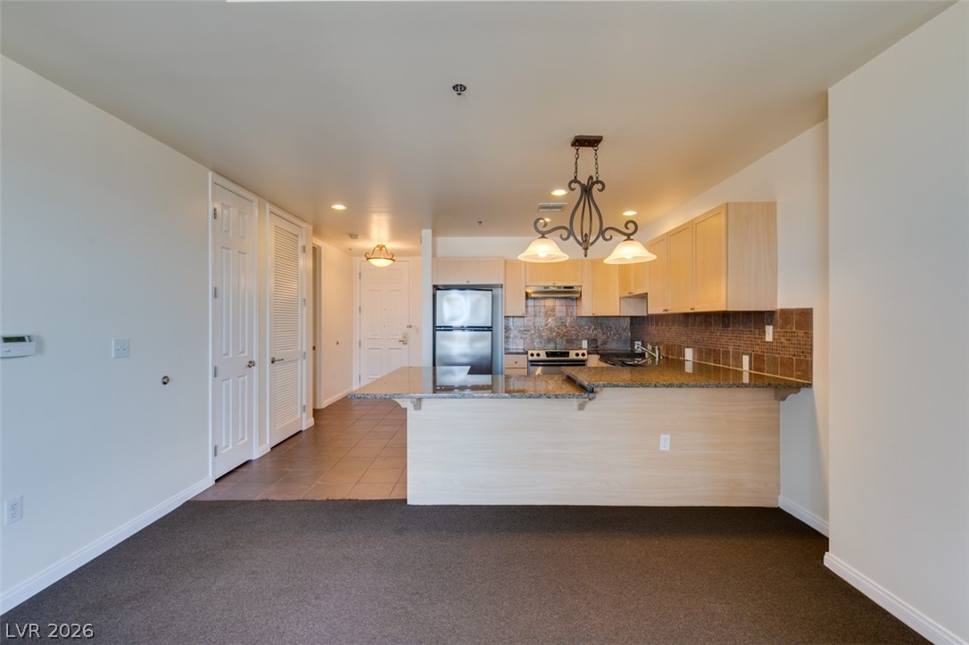 2405 West Serene Avenue 823 Property Photo 13