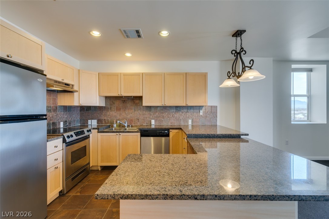 2405 West Serene Avenue 823 Property Photo 21