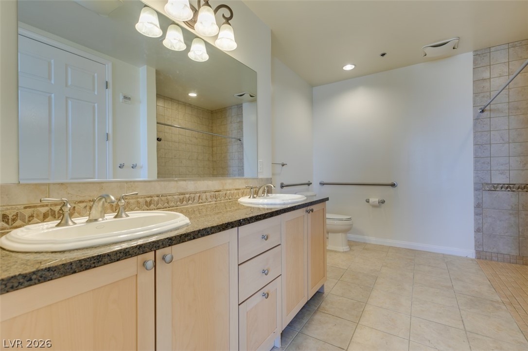 2405 West Serene Avenue 823 Property Photo 33