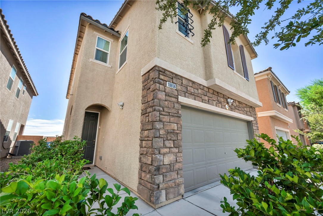 10656 Summerbell Street Property Photo 2