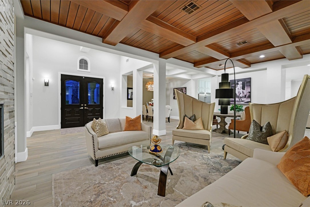 12057 Oakland Hills Drive Property Photo 11