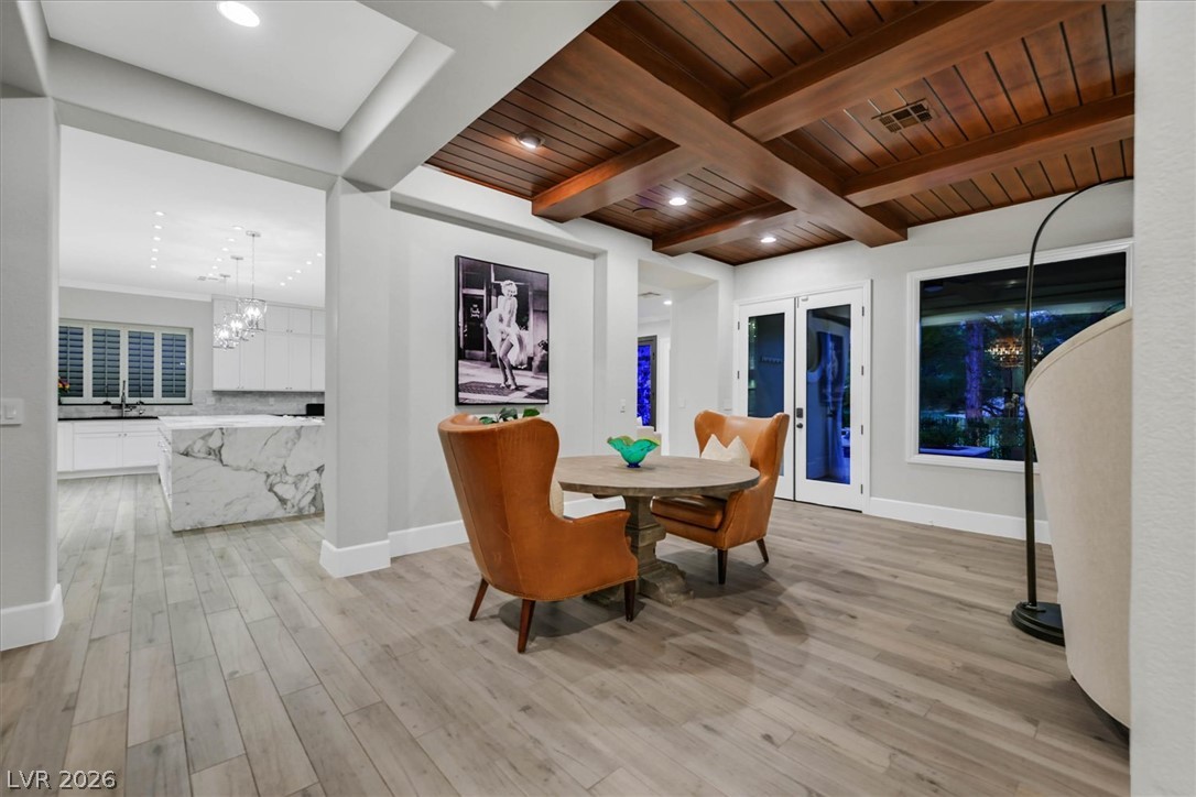 12057 Oakland Hills Drive Property Photo 17