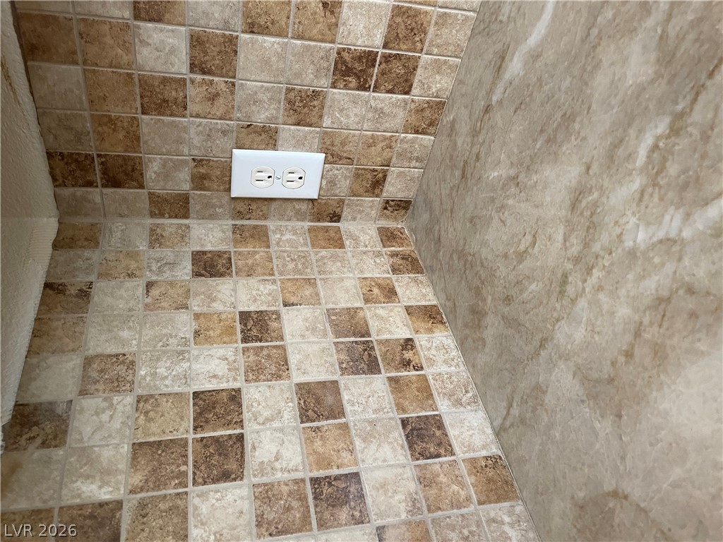 5710 East Tropicana Avenue 2054 Property Photo 12