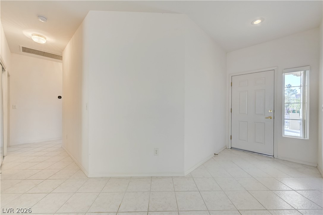 2613 Langford Avenue Property Photo 16