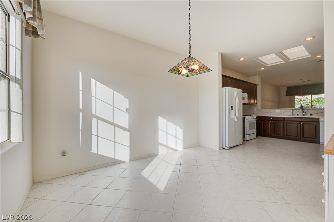2613 Langford Avenue Property Photo 28