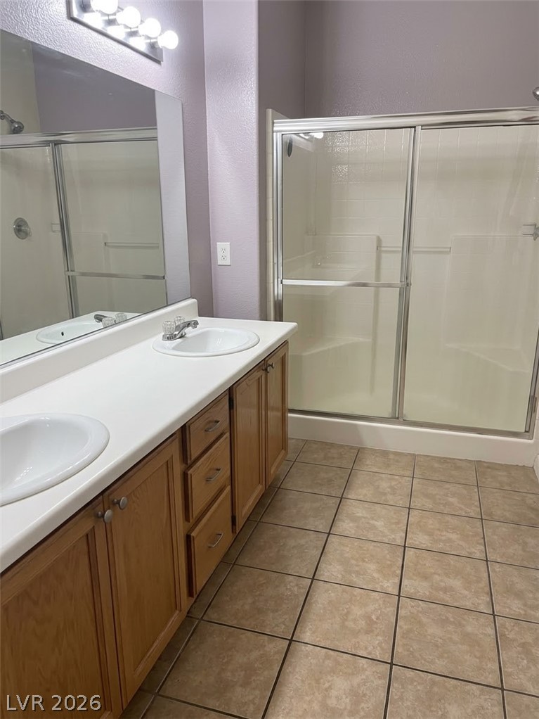 3400 Cabana Drive 1114 Property Photo 5