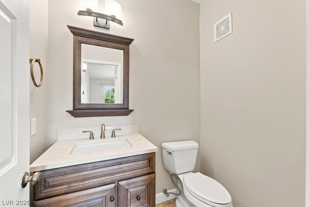 1008 Domnus Lane 202 Property Photo 17