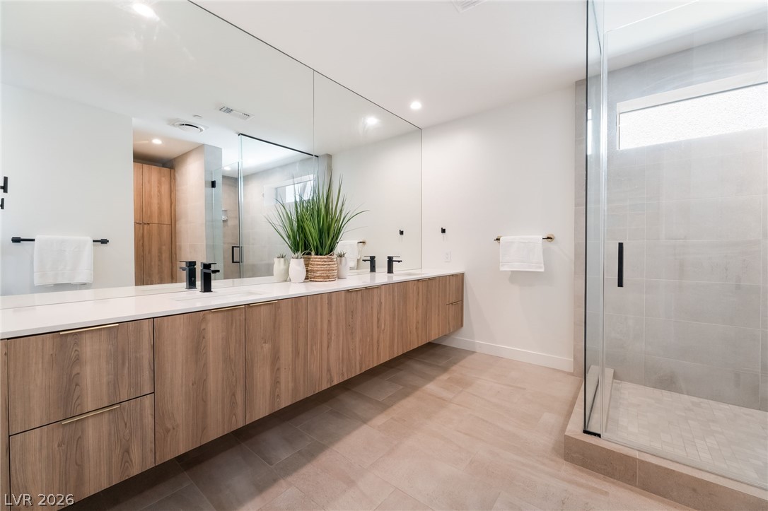 16 Heron Harbour Drive Property Photo 24