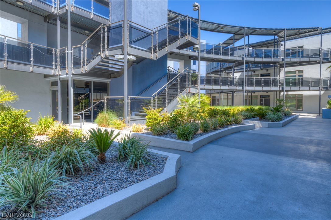 2816599 Property Photo 5