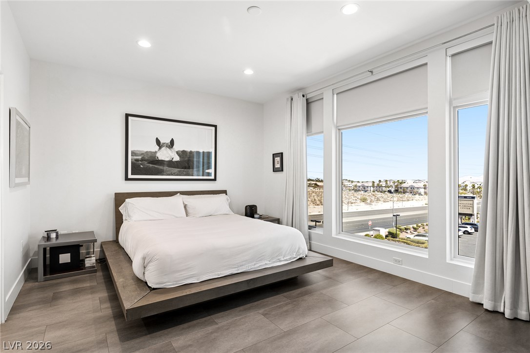 2816599 Property Photo 18