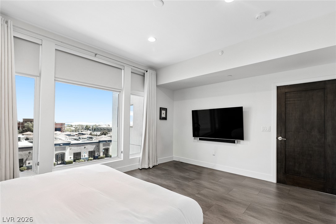 2816599 Property Photo 21