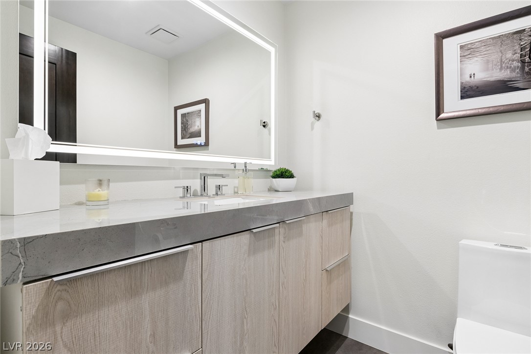 2816599 Property Photo 26