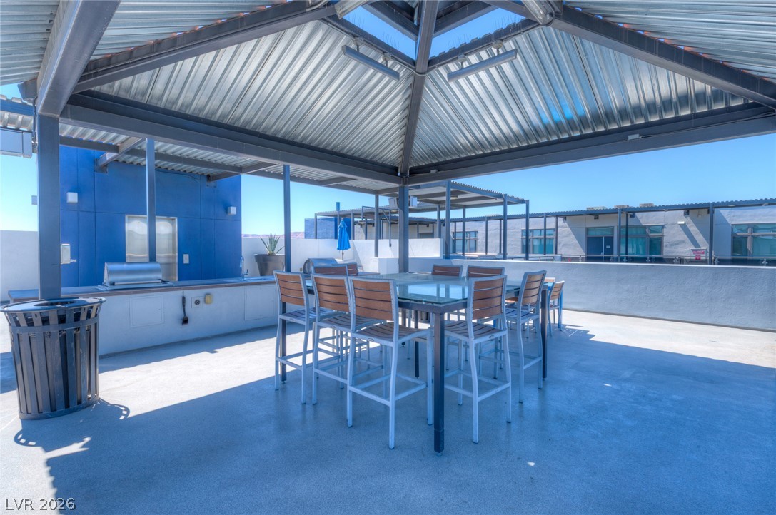 2816599 Property Photo 38