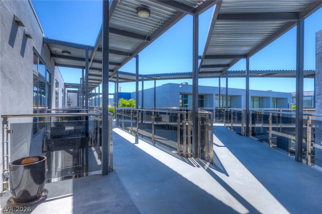2816599 Property Photo 52