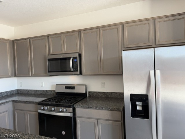 411 Hellebores Avenue Property Photo 13