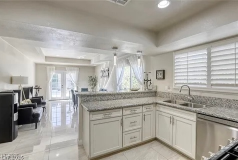4068 Spitze Drive Property Photo 12