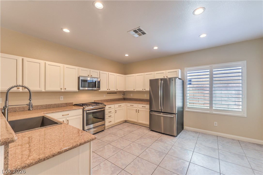 7148 Crescentville Avenue Property Photo 11