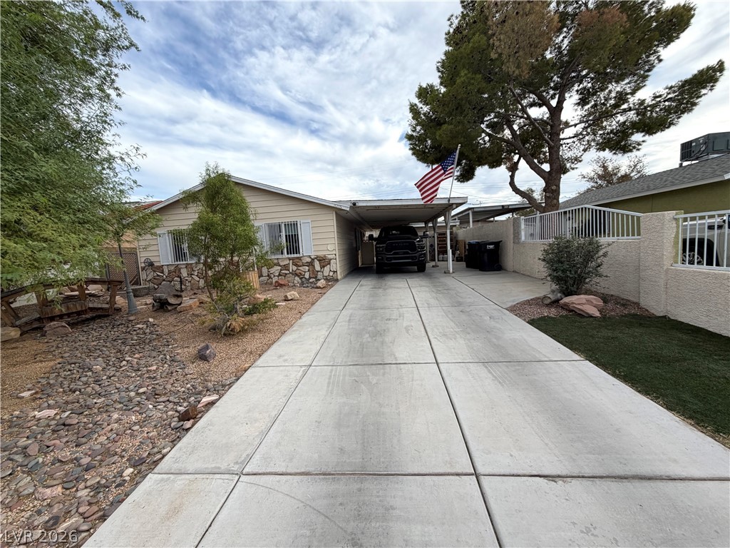 2816624 Property Photo 1