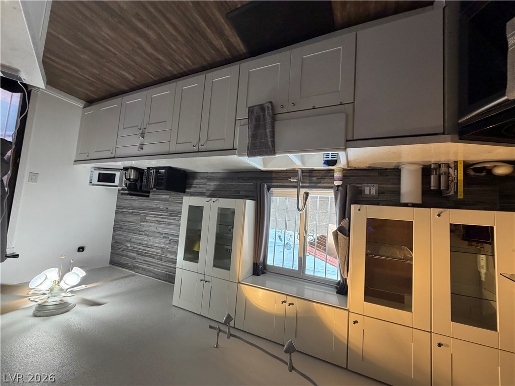 2816624 Property Photo 5