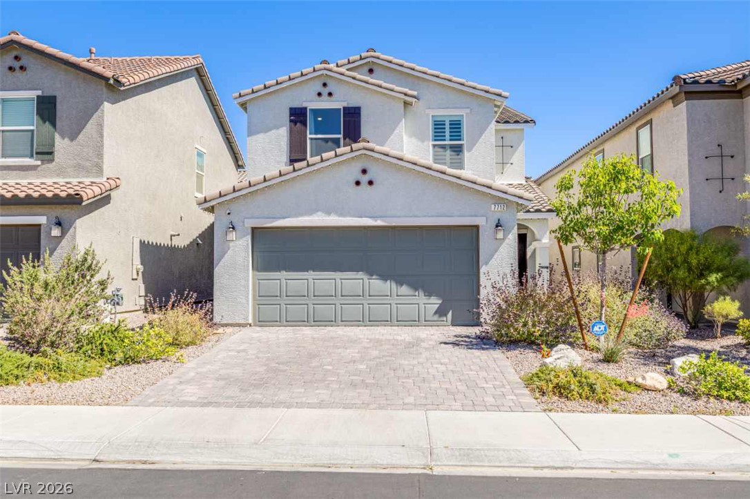 7712 Lush Oasis Avenue Property Photo 1