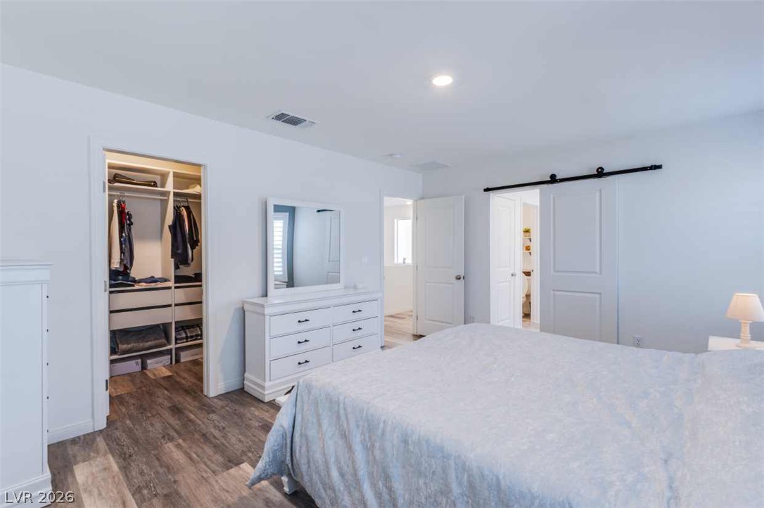 7712 Lush Oasis Avenue Property Photo 16