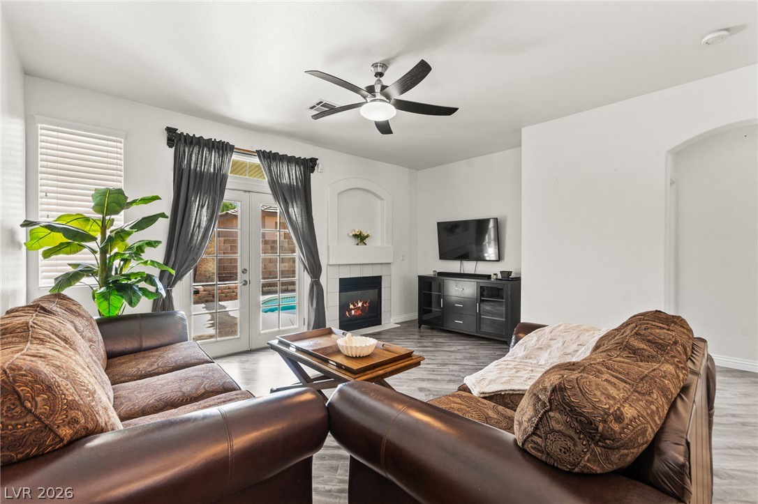 375 Golden Shore Drive Property Photo 4