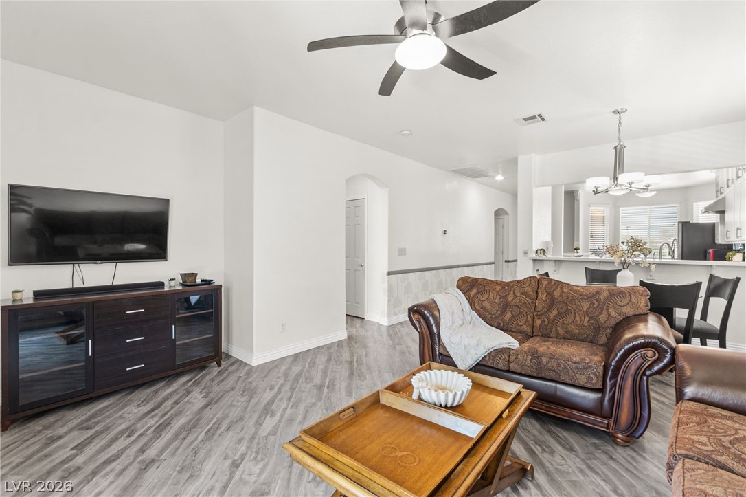 375 Golden Shore Drive Property Photo 10