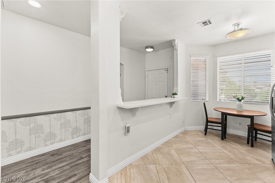 375 Golden Shore Drive Property Photo 16