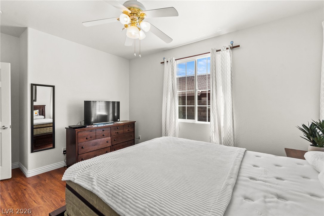 375 Golden Shore Drive Property Photo 21