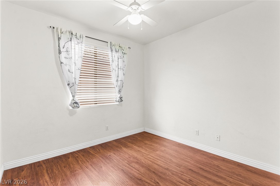 375 Golden Shore Drive Property Photo 27