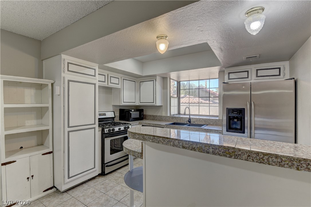 3378 Milenko Drive Property Photo 8