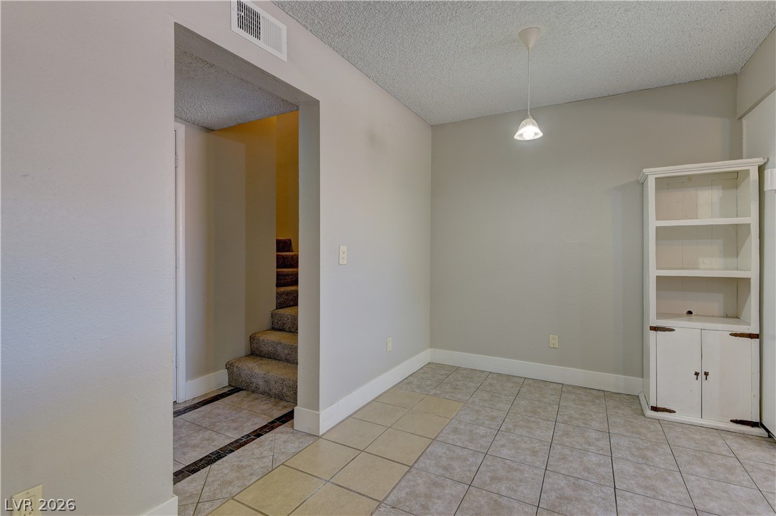 3378 Milenko Drive Property Photo 9
