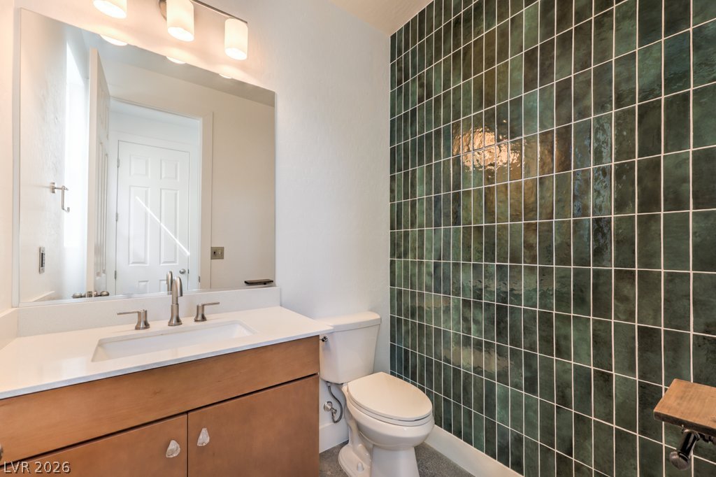 9463 Brough Avenue Property Photo 29